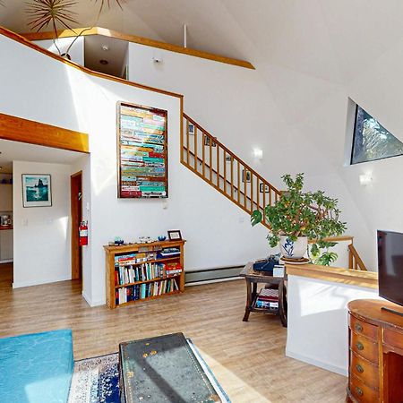 Surf Dome At Otter Rock Villa Kültér fotó